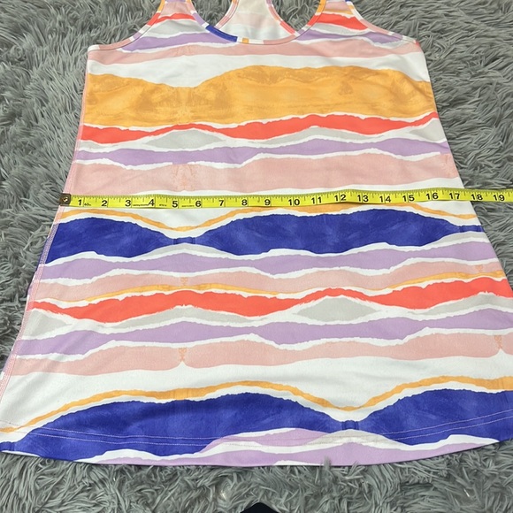 Lululemon tank - Picture 5 of 6